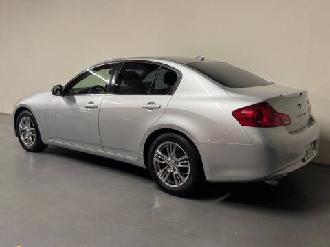 2012 Infiniti G25 Sedan