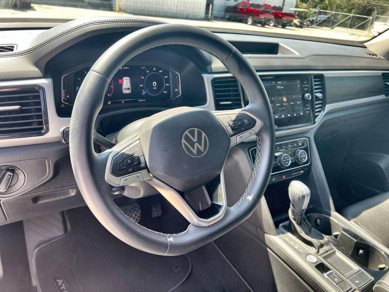 2023 Volkswagen Atlas SE