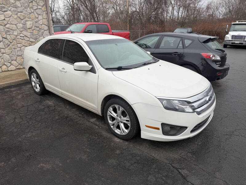 2012 Ford Fusion SE's photo