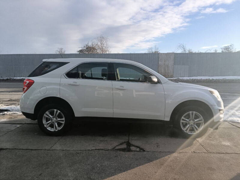2017 Chevrolet Equinox LS