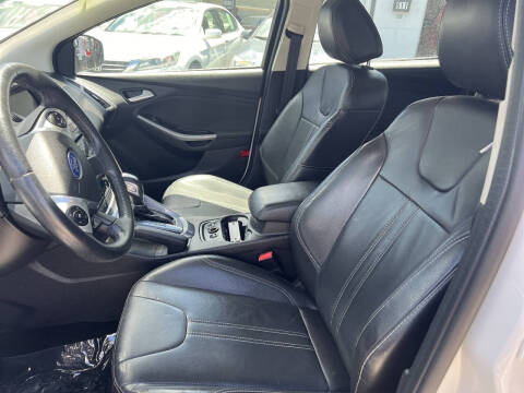 2014 Ford Focus Titanium