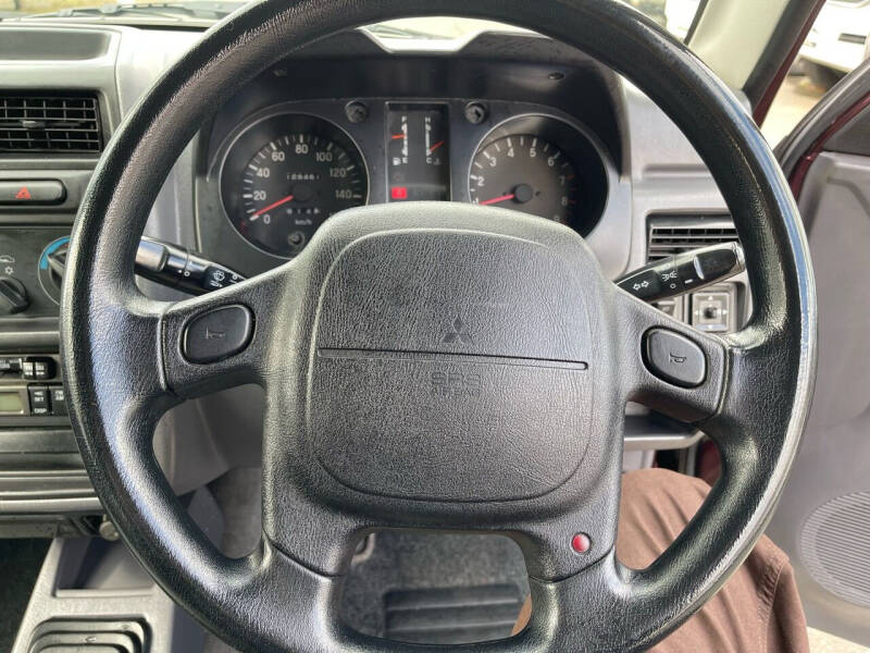 1996 Mitsubishi pajero jr