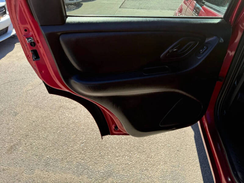 2005 Ford Escape Limited