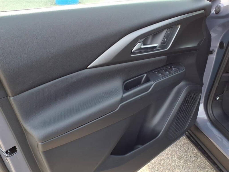 2026 Chevrolet Equinox EV LT 1