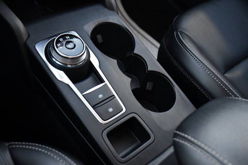 2024 Ford Escape Platinum