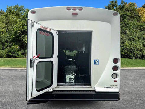 2016 Ford E-Series E-350 SD