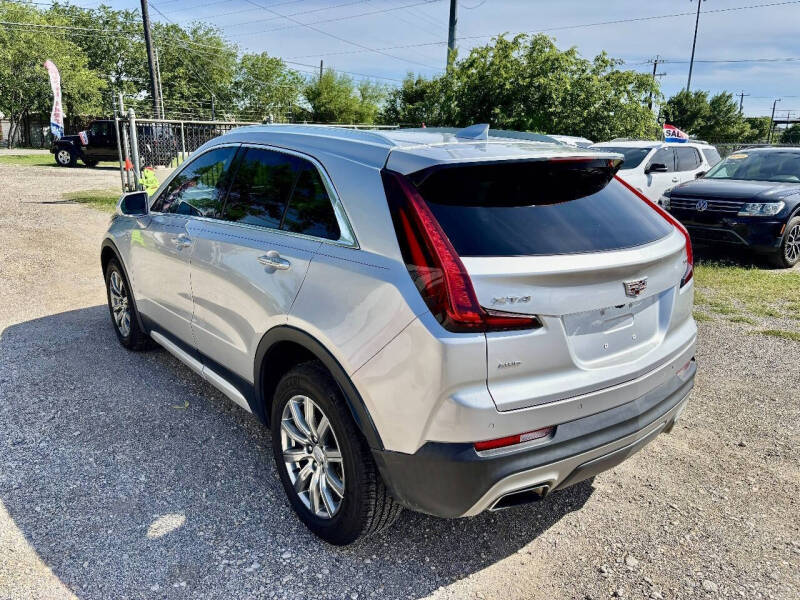 2020 Cadillac XT4 Premium Luxury