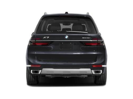 2023 BMW X7 M60i