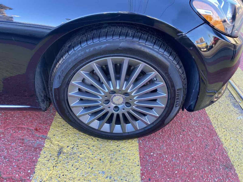 2016 Mercedes-Benz C-Class