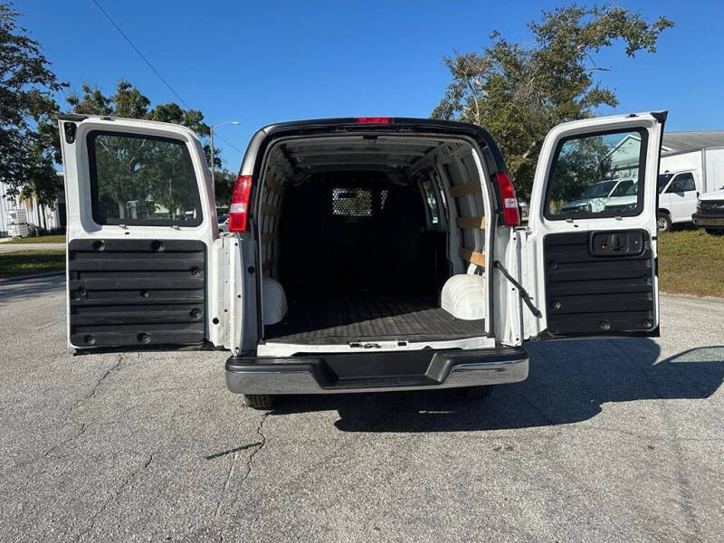 2024 GMC Savana 2500