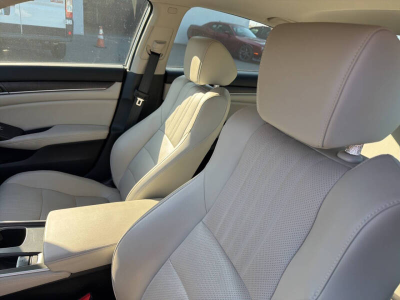 2018 Honda Accord Touring