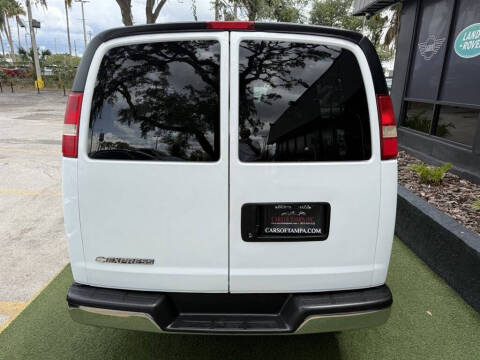 2017 Chevrolet Express LT 3500