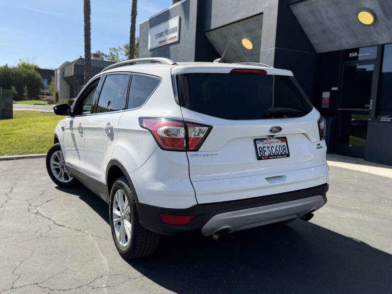 2018 Ford Escape SE