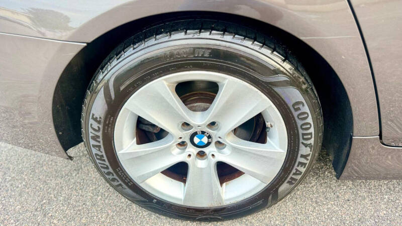 2013 BMW 5 Series 528i