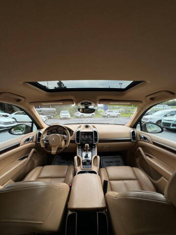 2012 Porsche Cayenne Tiptronic