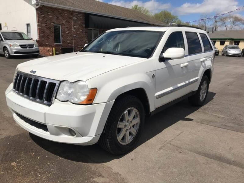 2008 Jeep Grand Cherokee for sale at Auto Choice in Belton MO