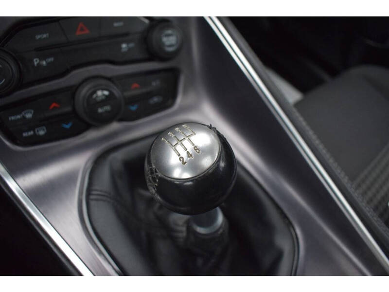 2016 Dodge Challenger R/T Plus