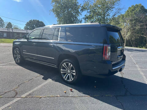 2017 GMC Yukon XL Denali