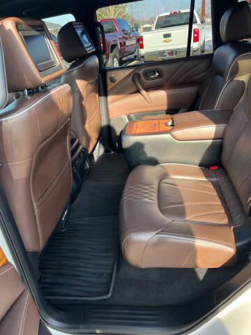 2015 Infiniti QX80
