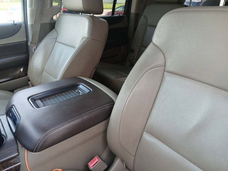 2015 Chevrolet Suburban LT