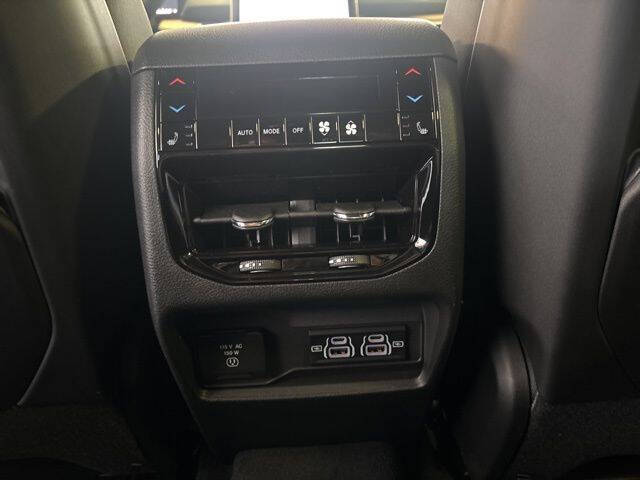 2025 Jeep Grand Cherokee L Summit