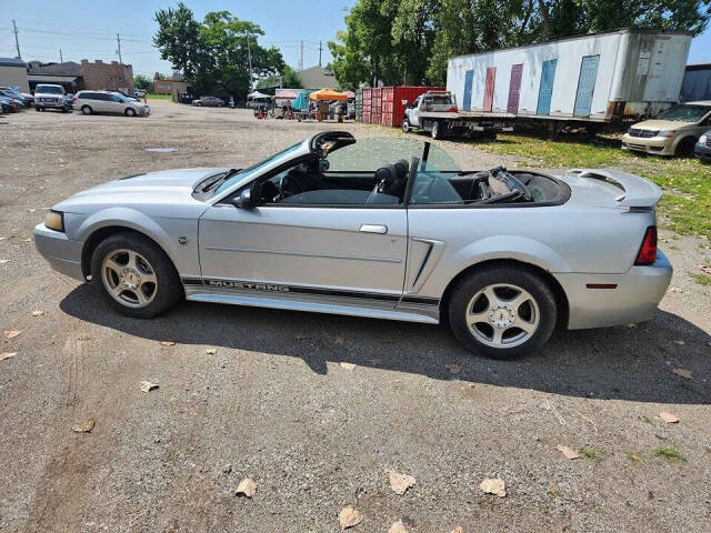 2004 Ford Mustang for sale at Sara Auto Mall, LLC in Cleveland, OH