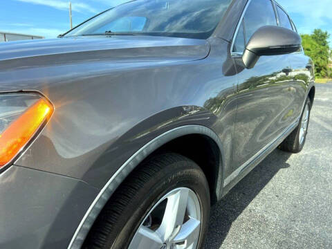 2011 Volkswagen Touareg Hybrid