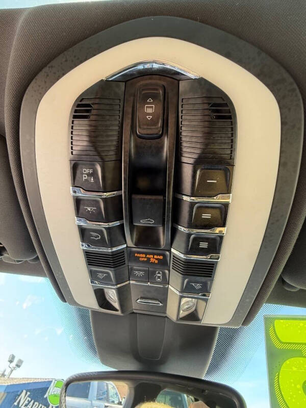 2017 Porsche Cayenne
