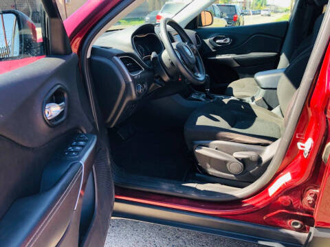 2019 Jeep Cherokee Latitude