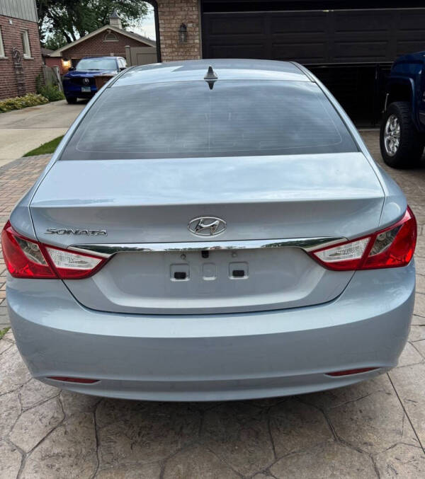 2011 Hyundai Sonata GLS