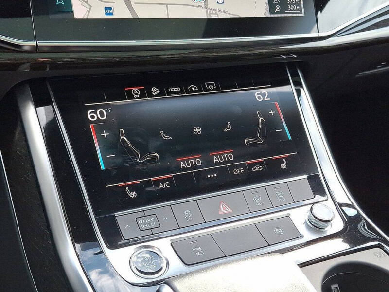 2022 Audi Q7 quattro Premium 55 TFSI