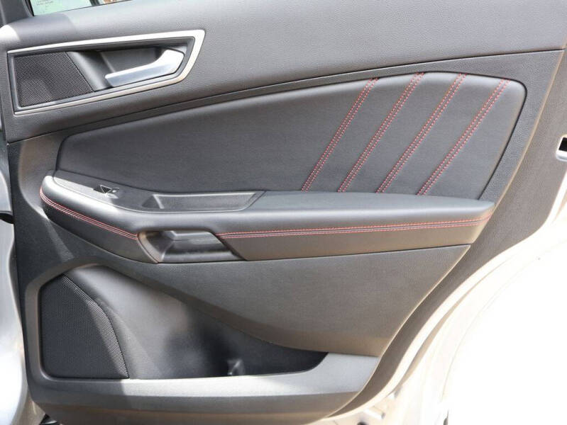 2022 Ford Edge ST-Line