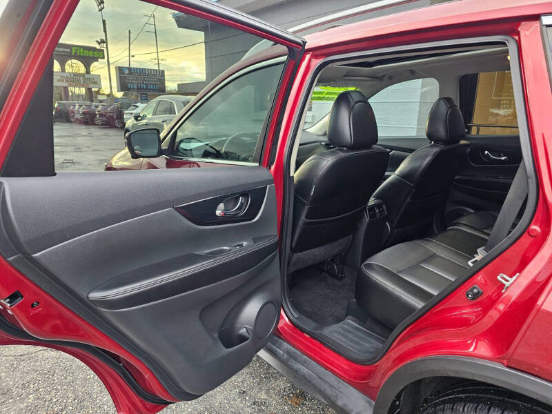 2018 Nissan Rogue SL