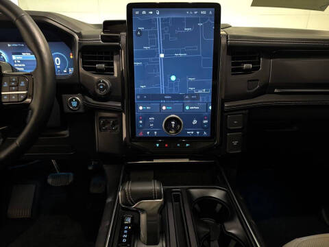 2024 Ford F-150 Lightning Platinum