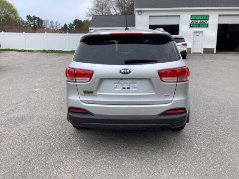 2016 Kia Sorento LX