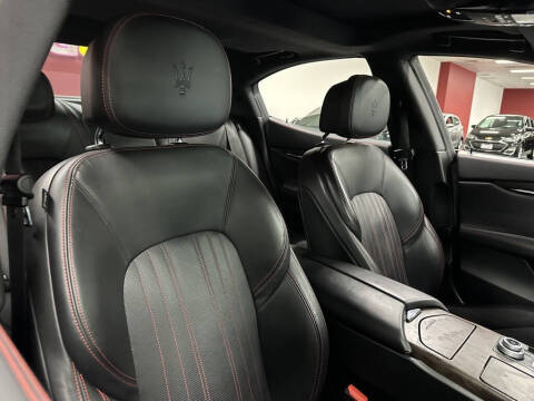 2017 Maserati Ghibli