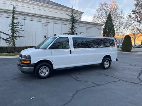 2023 Chevrolet Express LT 3500