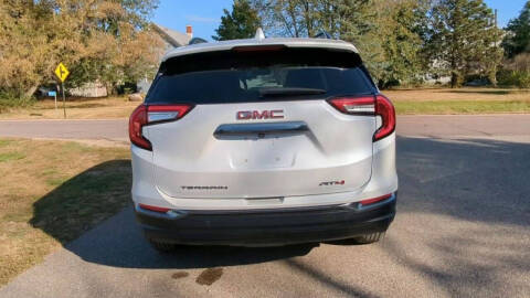 2024 GMC Terrain AT4