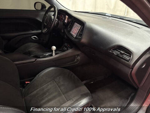 2015 Dodge Challenger R/T Scat Pack Shaker