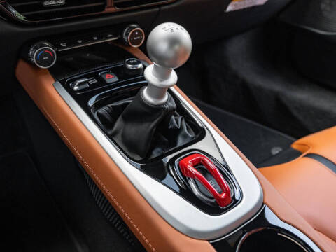 2025 Lotus Emira V6 Base