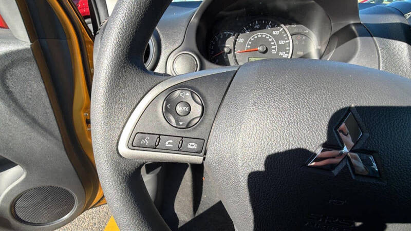 2024 Mitsubishi Mirage LE