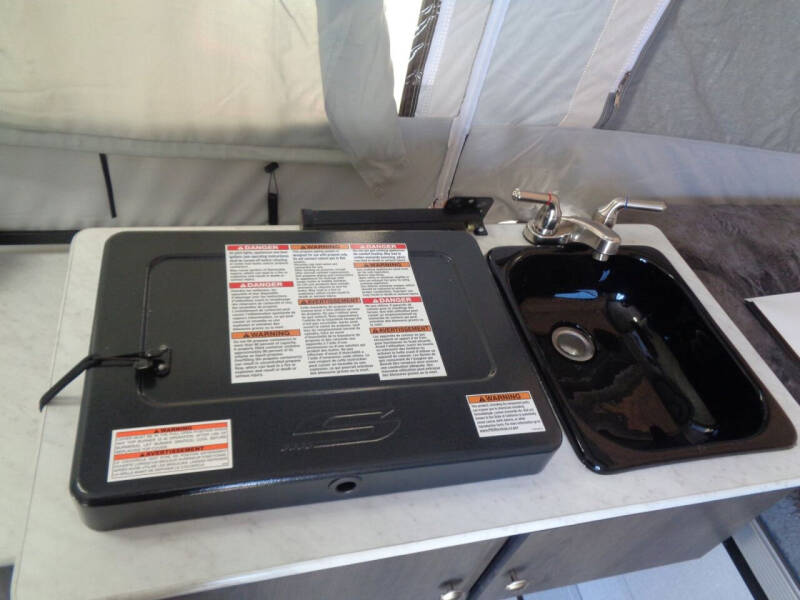 2023 Coachmen RV CLIPPER 107LS