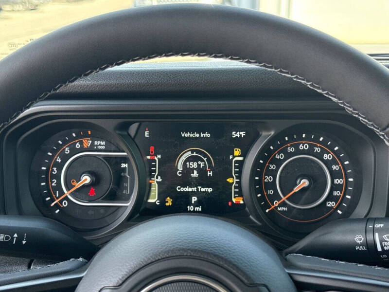 2026 Jeep Gladiator Sport