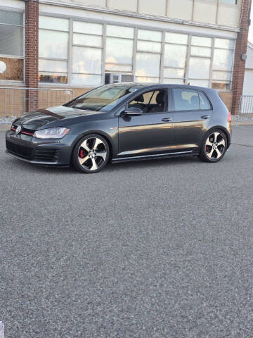 2016 Volkswagen Golf GTI SE
