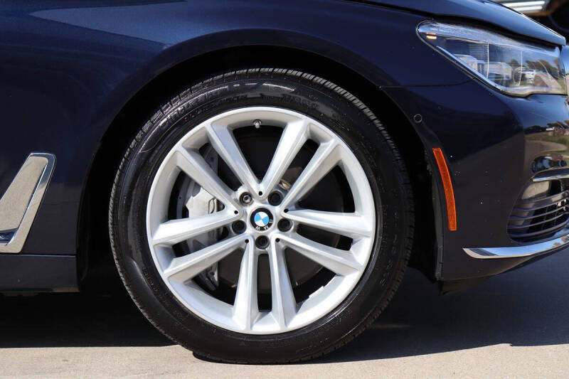 2017 BMW 7 Series 750i xDrive