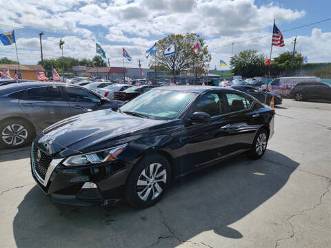 2019 Nissan Altima for sale at JM Automotive in Hollywood FL