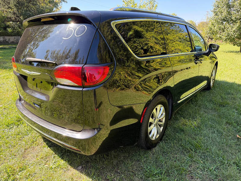 2018 Chrysler Pacifica Touring L Plus