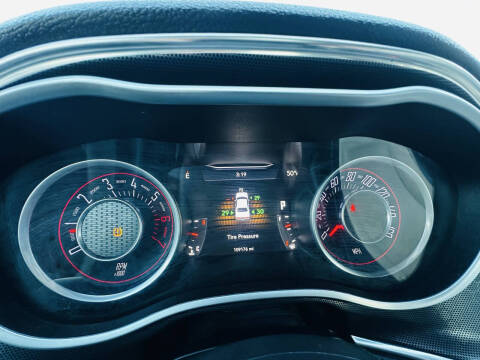 2015 Dodge Challenger R/T Plus