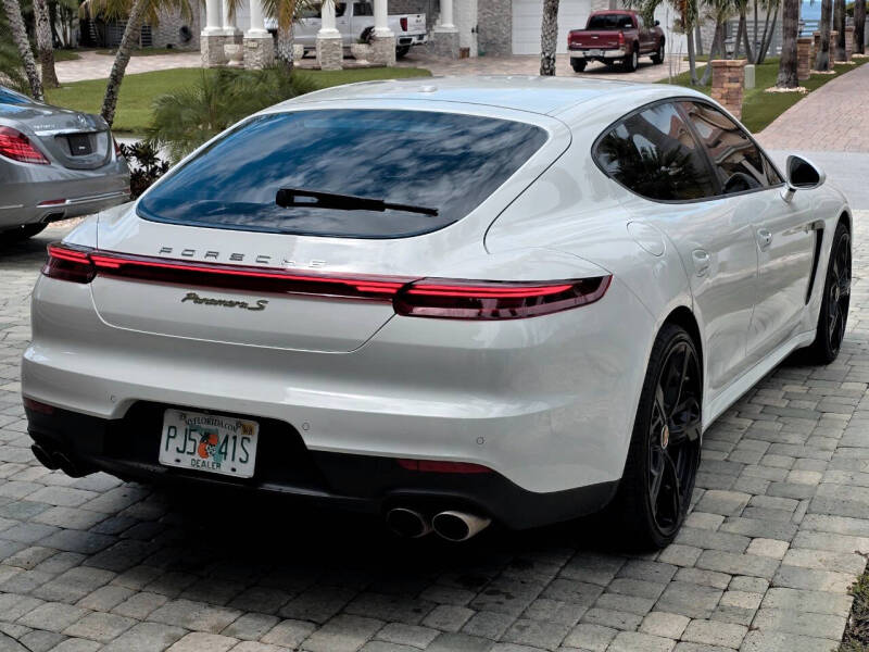 2015 Porsche Panamera S E-Hybrid