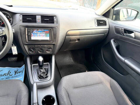 2016 Volkswagen Jetta